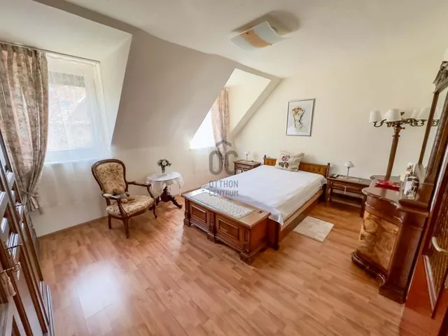 Eladó ház Budapest XVIII. kerület, Gloriett-telep 120 nm