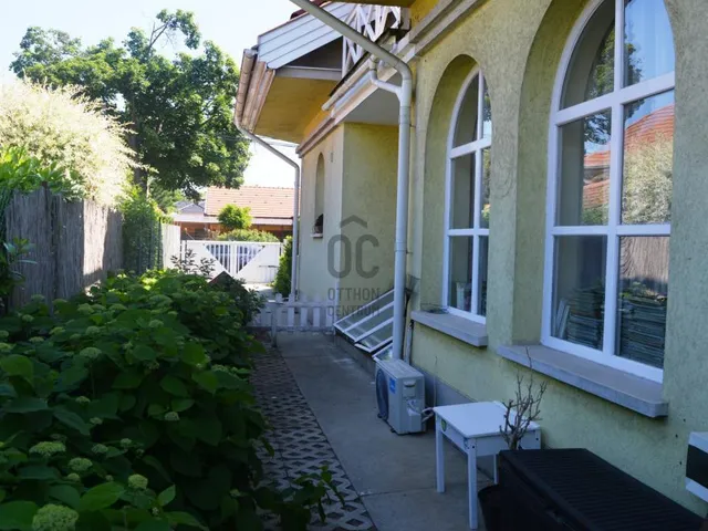 Eladó ház Budapest XVIII. kerület, Miklóstelep 207 nm