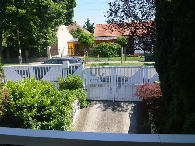 Eladó ház Budapest XVIII. kerület, Miklóstelep 207 nm