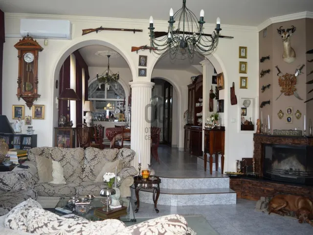 Eladó ház Budapest XVIII. kerület, Miklóstelep 207 nm