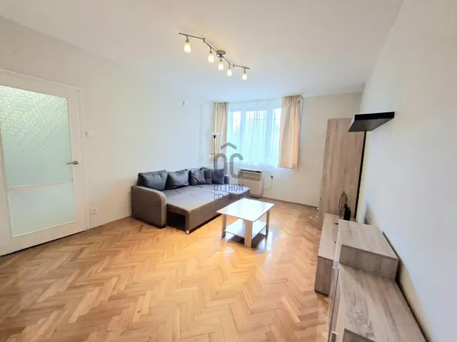 Eladó lakás Budapest XXI. kerület, Csepel Belváros 45 nm