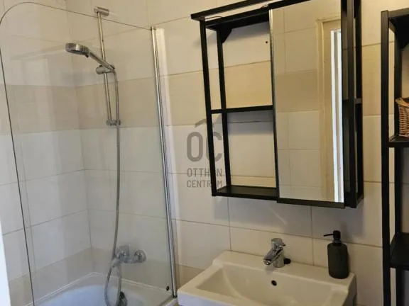 Eladó lakás Budapest X. kerület, Újhegy 38 nm