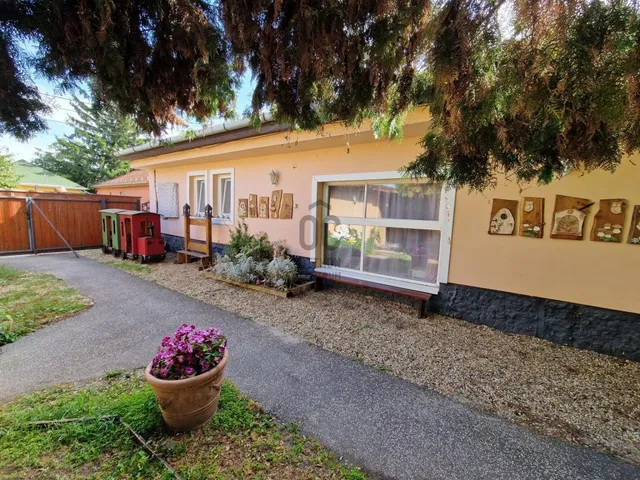 Eladó ház Dunaharaszti 236 nm