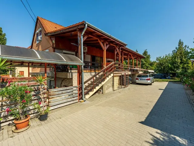 Eladó ház Halásztelek 230 nm