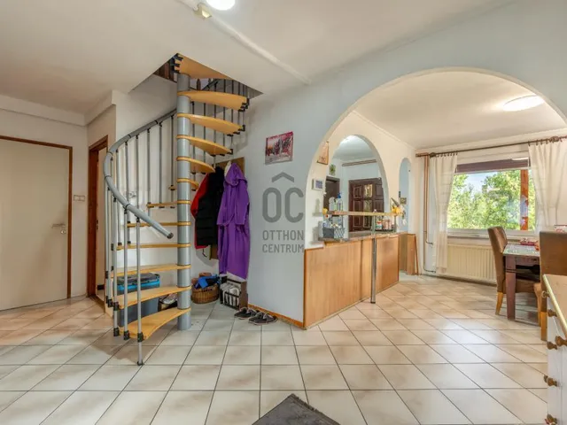 Eladó ház Halásztelek 230 nm