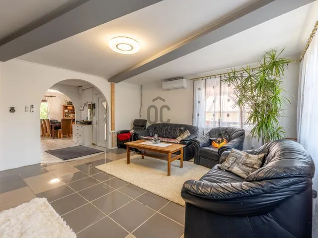 Eladó ház Halásztelek 230 nm