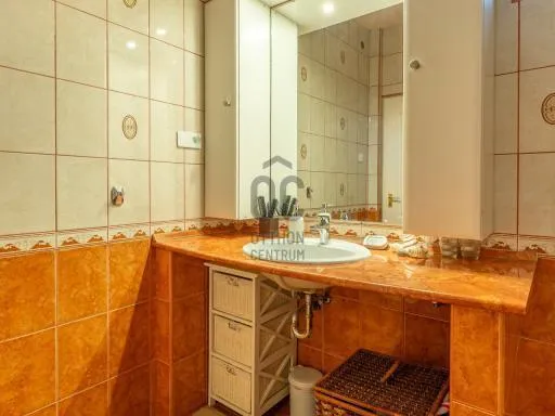 Eladó ház Dunaharaszti 220 nm