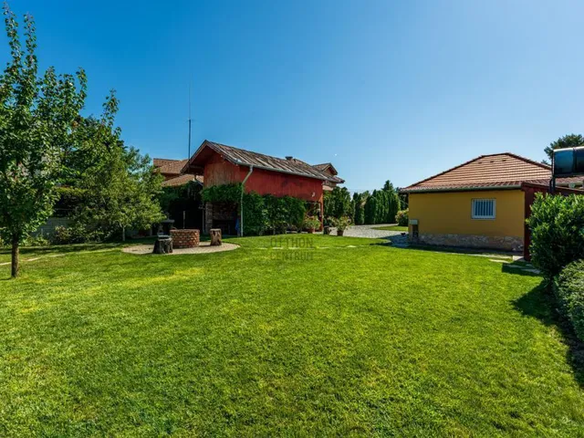 Eladó ház Dunaharaszti 220 nm