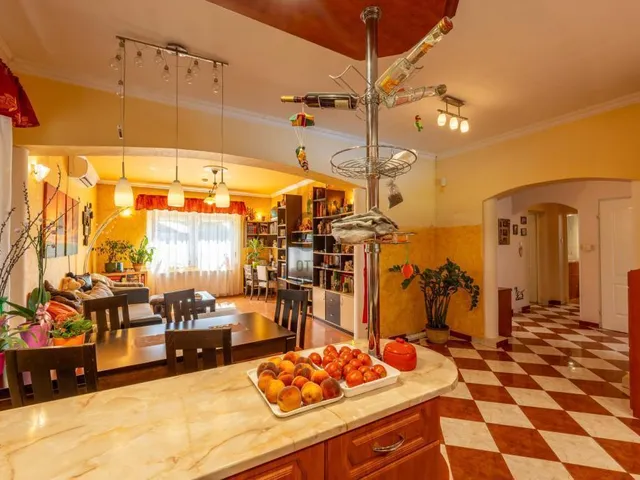 Eladó ház Dunaharaszti 220 nm