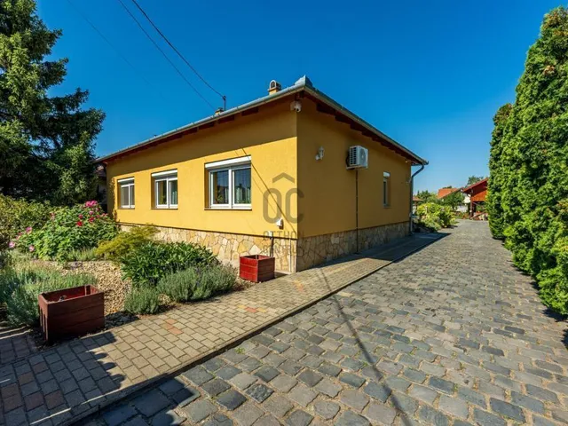 Eladó ház Dunaharaszti 220 nm