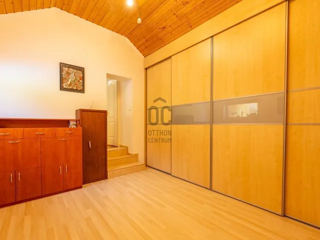 Eladó ház Dunaharaszti 220 nm