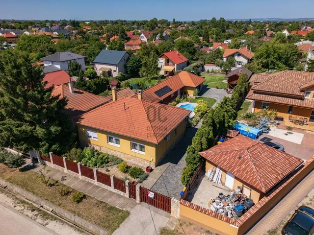 Eladó ház Dunaharaszti 220 nm