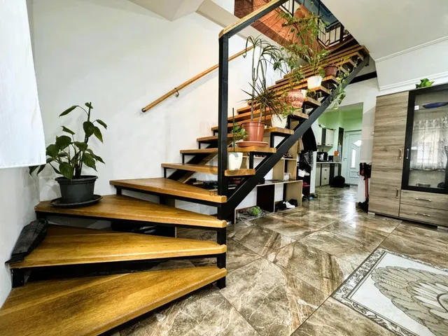 Eladó lakás Budapest XX. kerület, Pesterzsébet 100 nm