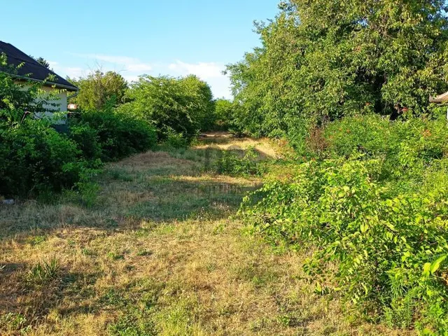 Eladó telek Gyál 1396 nm