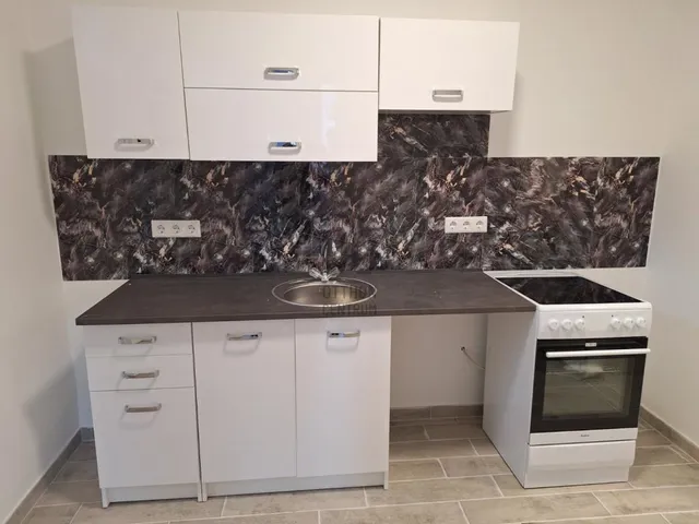 Eladó ház Budapest XIX. kerület, Óváros 30 nm