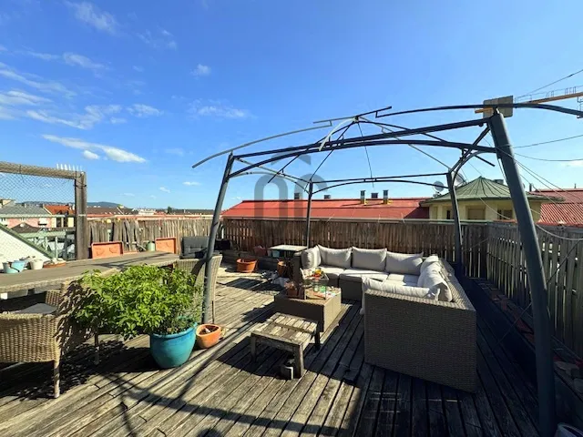 Eladó lakás Budapest IX. kerület, Rehabilitációs terület IX. ker. 120 nm