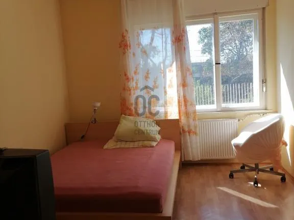 Eladó ház Budapest XVIII. kerület, Szemeretelep 110 nm