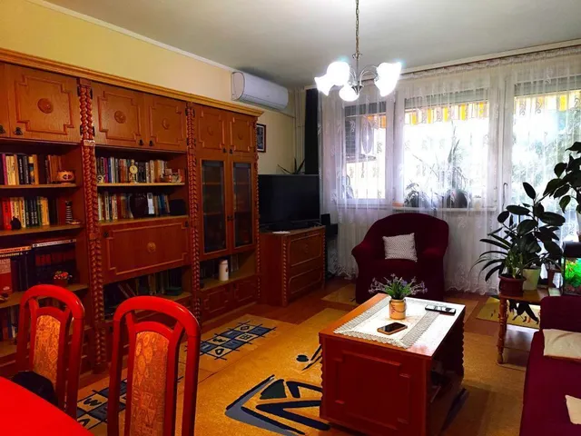 Eladó lakás Budapest XXI. kerület, Csillagtelep 63 nm