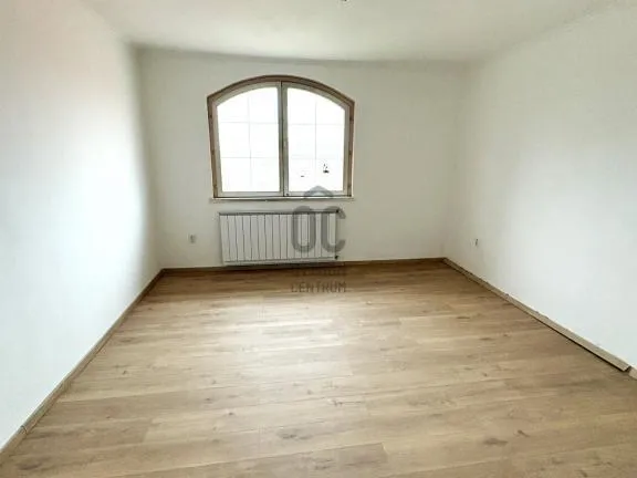 Eladó ház Budapest XVIII. kerület, Bókaytelep 290 nm