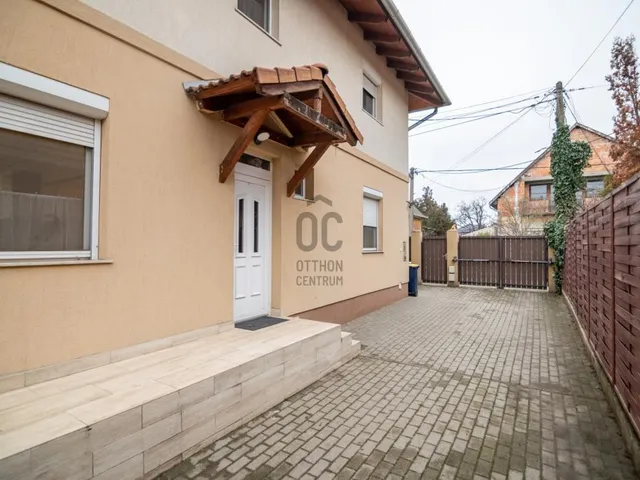 Eladó ház Budapest XVIII. kerület, Ganztelep 102 nm