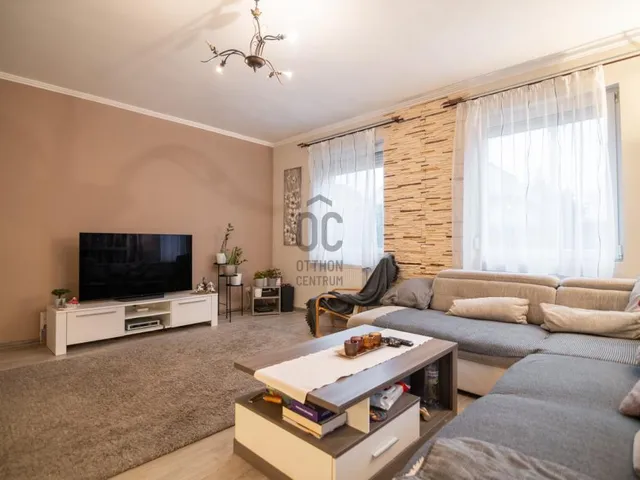 Eladó ház Budapest XVIII. kerület, Ganztelep 102 nm