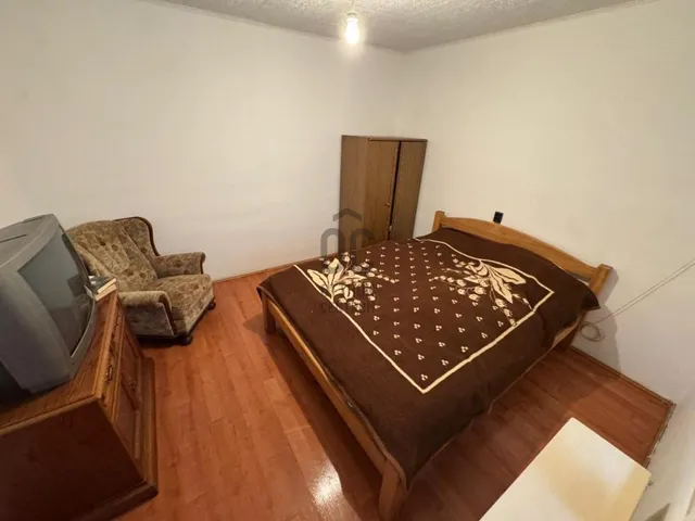 Eladó ház Budapest XVIII. kerület, Szemeretelep 130 nm