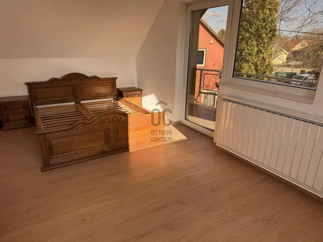 Eladó ház Budapest XVIII. kerület, Szemeretelep 130 nm