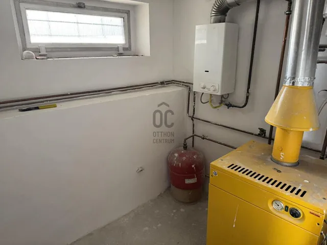 Eladó ház Budapest XVIII. kerület, Szemeretelep 130 nm