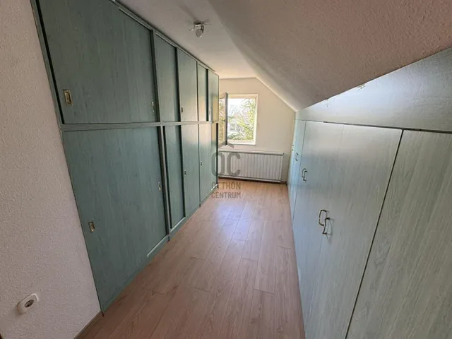 Eladó ház Budapest XVIII. kerület, Szemeretelep 130 nm