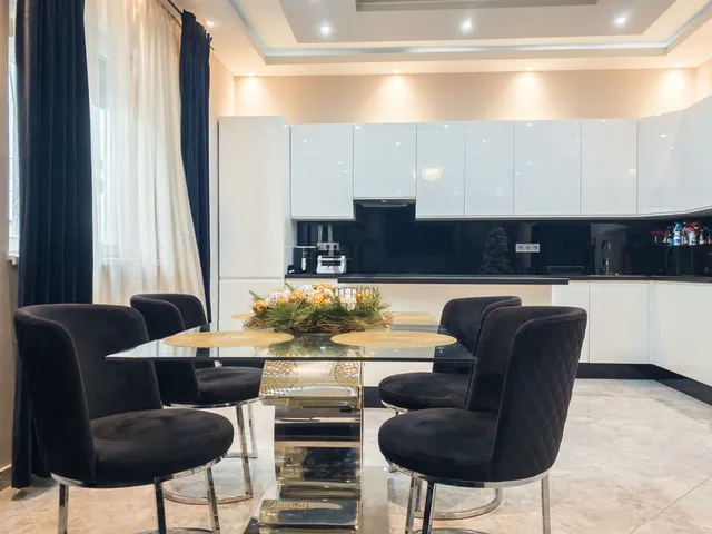 Eladó ház Budapest XX. kerület, Pesterzsébet 220 nm