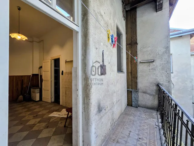 Eladó lakás Budapest IX. kerület, Belső Ferencváros 165 nm