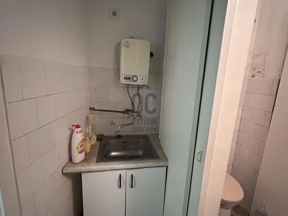 Eladó kereskedelmi és ipari ingatlan Budapest IX. kerület 77 nm