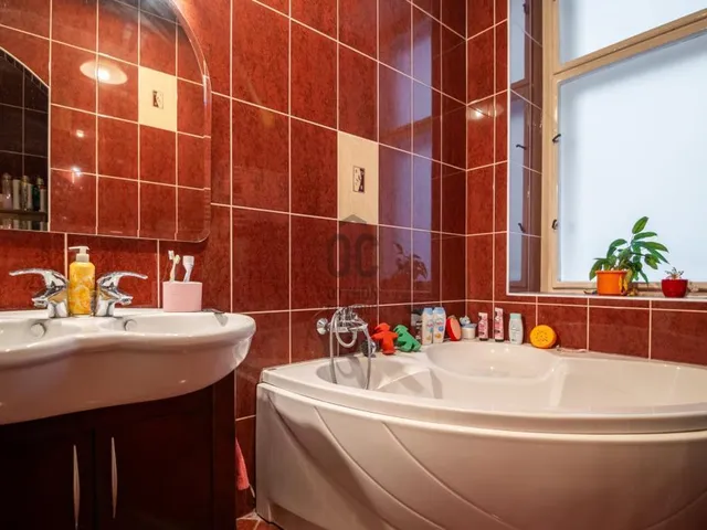 Eladó lakás Budapest IX. kerület 129 nm