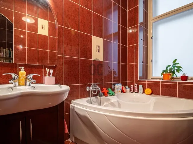 Eladó lakás Budapest IX. kerület 129 nm