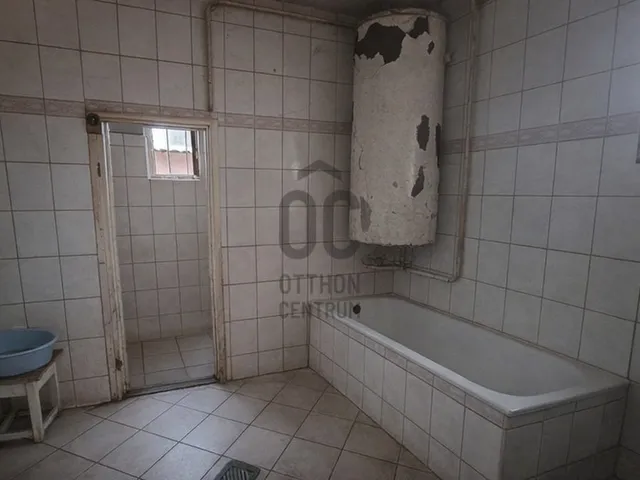 Eladó ház Budapest XVIII. kerület, Szemeretelep 63 nm