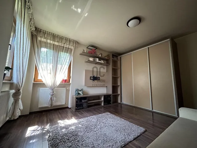 Eladó ház Budapest XVII. kerület, Rákoskeresztúr 350 nm