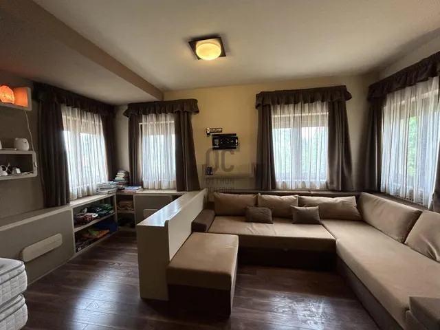 Eladó ház Budapest XVII. kerület, Rákoskeresztúr 350 nm