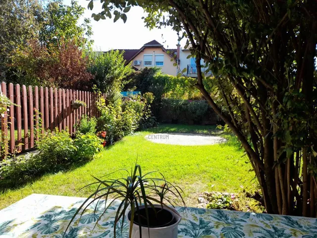 Eladó ház Budapest X. kerület, Óhegy 160 nm