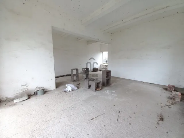 Eladó kereskedelmi és ipari ingatlan Budapest X. kerület, Téglagyárdűlő 1233 nm