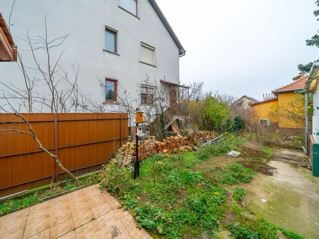 Eladó ház Budapest XVIII. kerület, Szemeretelep 63 nm