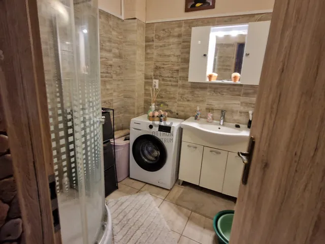 Eladó ház Budapest XX. kerület, Pacsirtatelep 170 nm