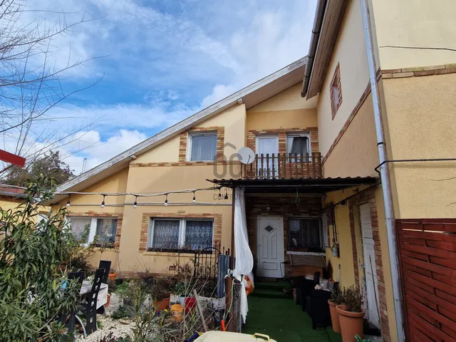 Eladó ház Budapest XX. kerület, Pacsirtatelep 170 nm