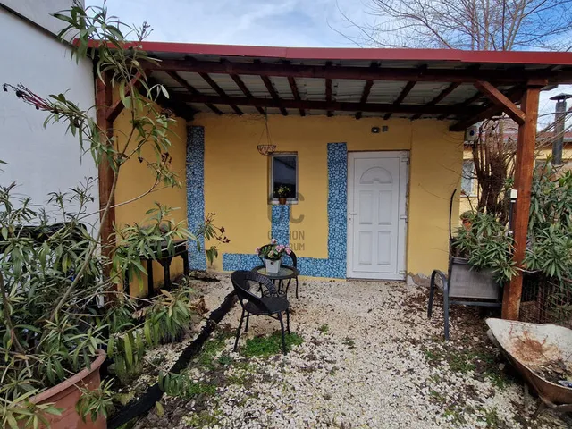 Eladó ház Budapest XX. kerület, Pacsirtatelep 170 nm