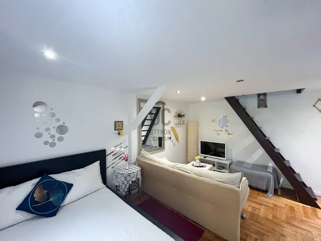 Eladó lakás Budapest VI. kerület 28 nm