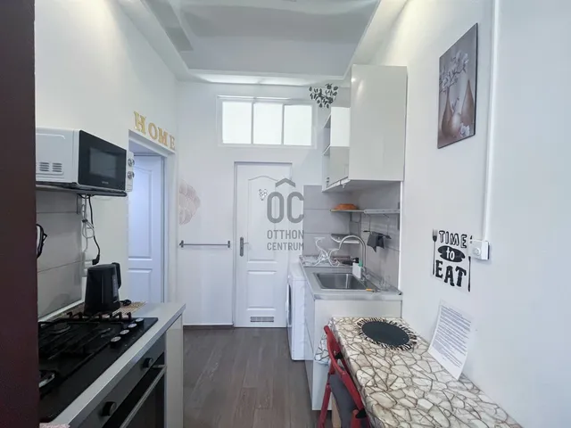 Eladó lakás Budapest VI. kerület 28 nm