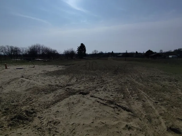 Eladó telek Dunaharaszti 656 nm