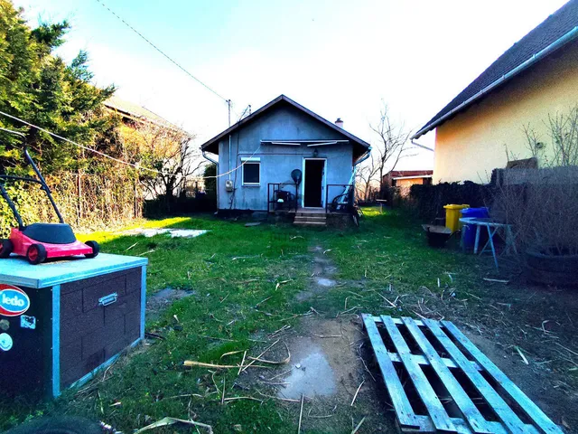 Eladó üdülő és hétvégi ház Dunaharaszti 35 nm