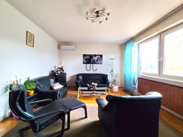 Eladó ház Budapest X. kerület, Óhegy 300 nm