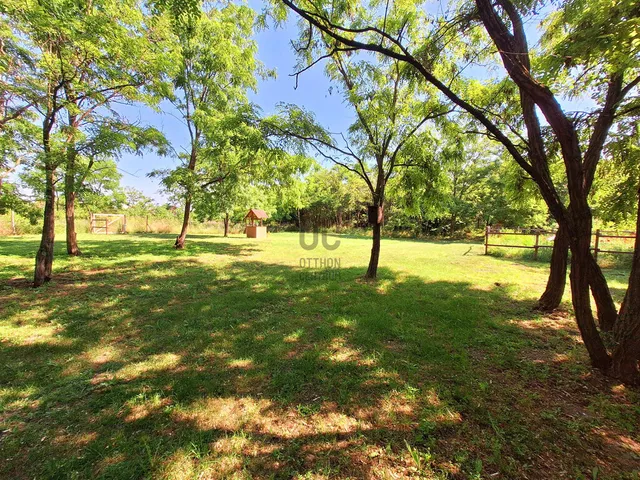 Eladó telek Tököl 5745 nm