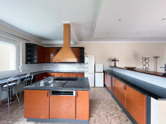 Eladó ház Budapest XX. kerület 200 nm